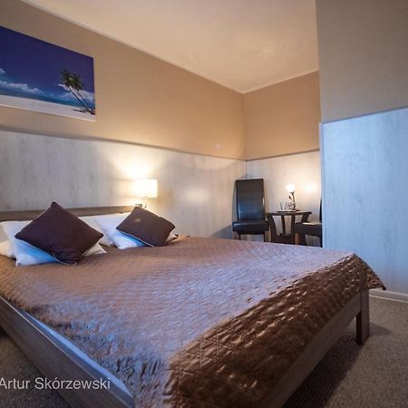 Hotel Villa Rezydentヴロツワフ エクステリア 写真