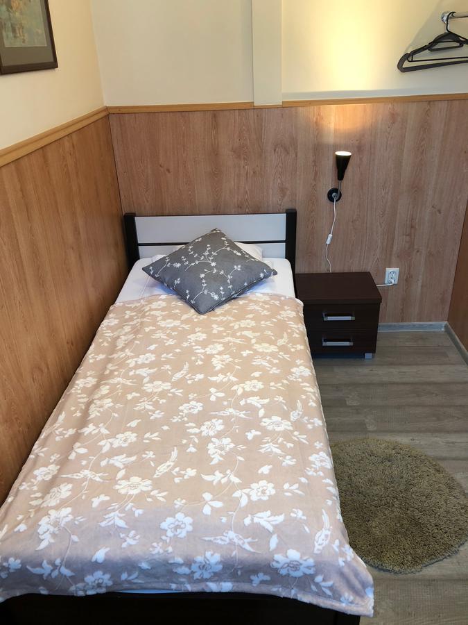 Hotel Villa Rezydentヴロツワフ エクステリア 写真