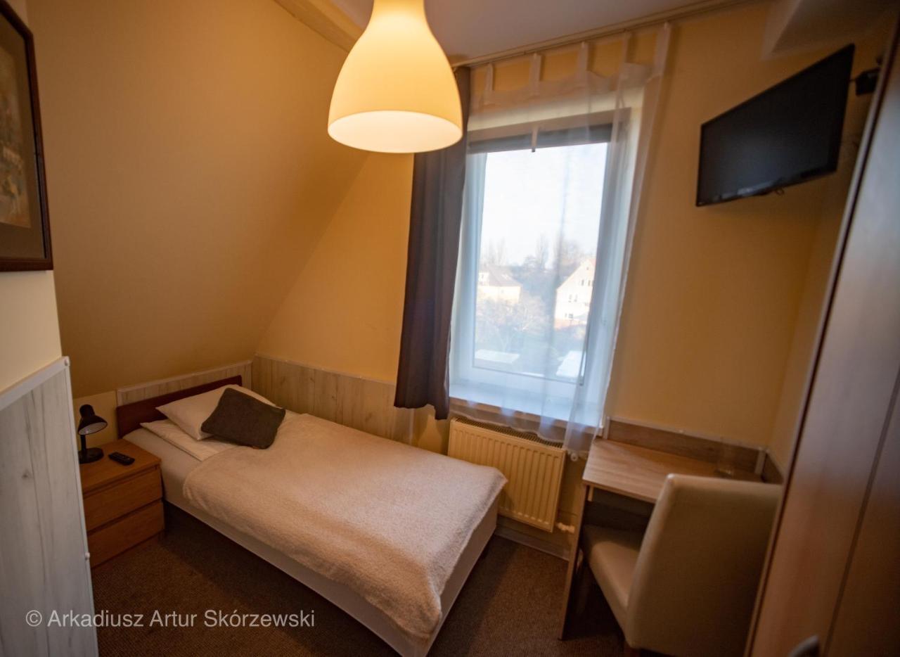 Hotel Villa Rezydentヴロツワフ エクステリア 写真
